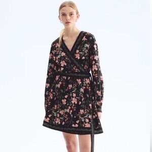 NWOT H&M Black Floral Wrap Dress: XXL